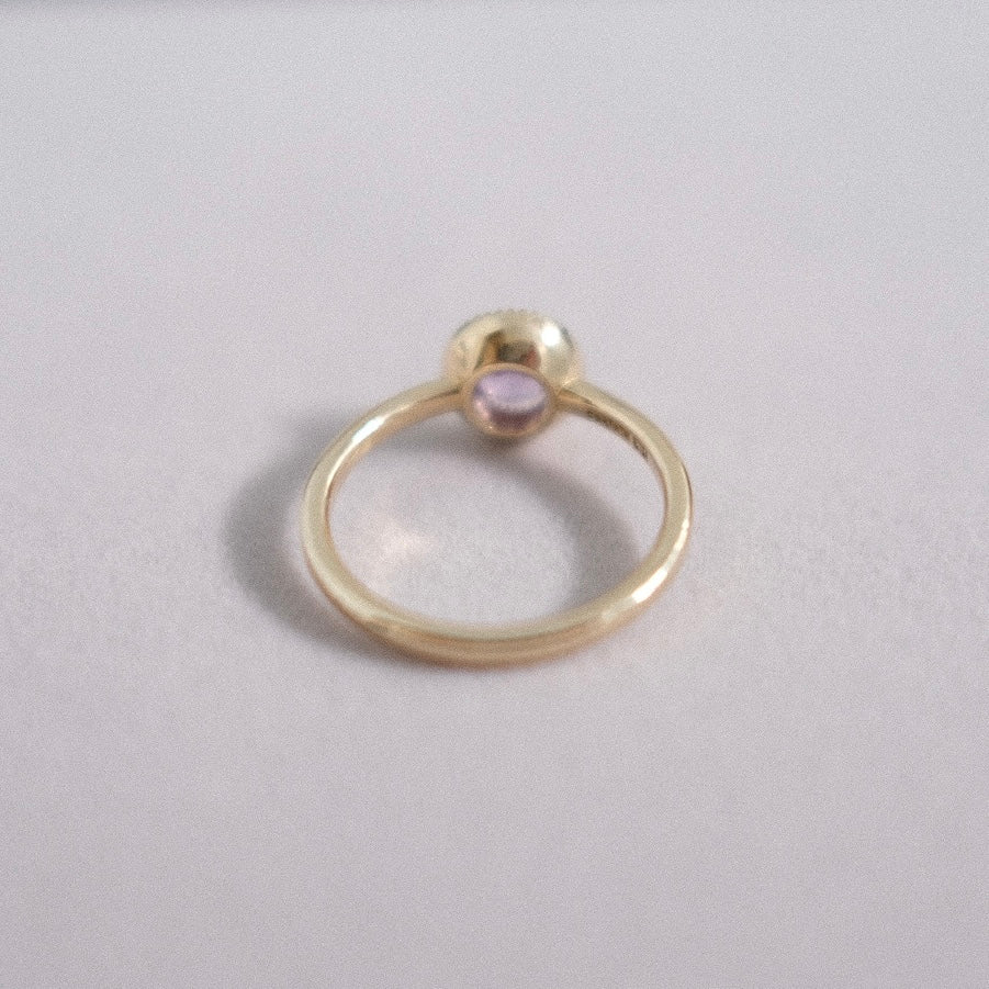 R2. IconLight ring with Opalescent Lilac Sapphire