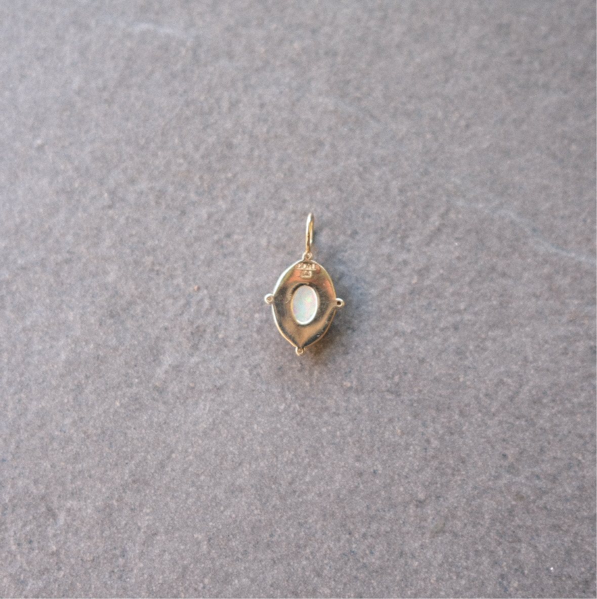 IconLight with AU Opal and 4 Diamonds