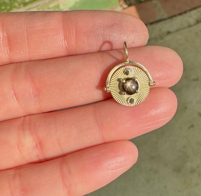 Karat Jack - Lunar Eclipse Spinner