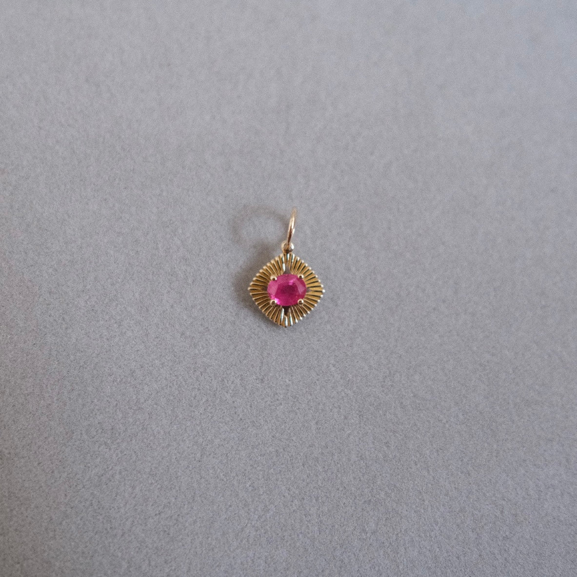 GuidingLight with Pink Sapphire