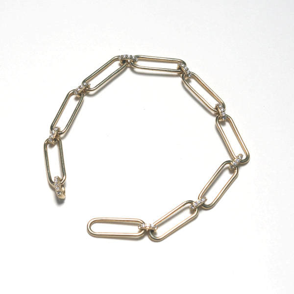 Rectangle link bracelet with diamonds