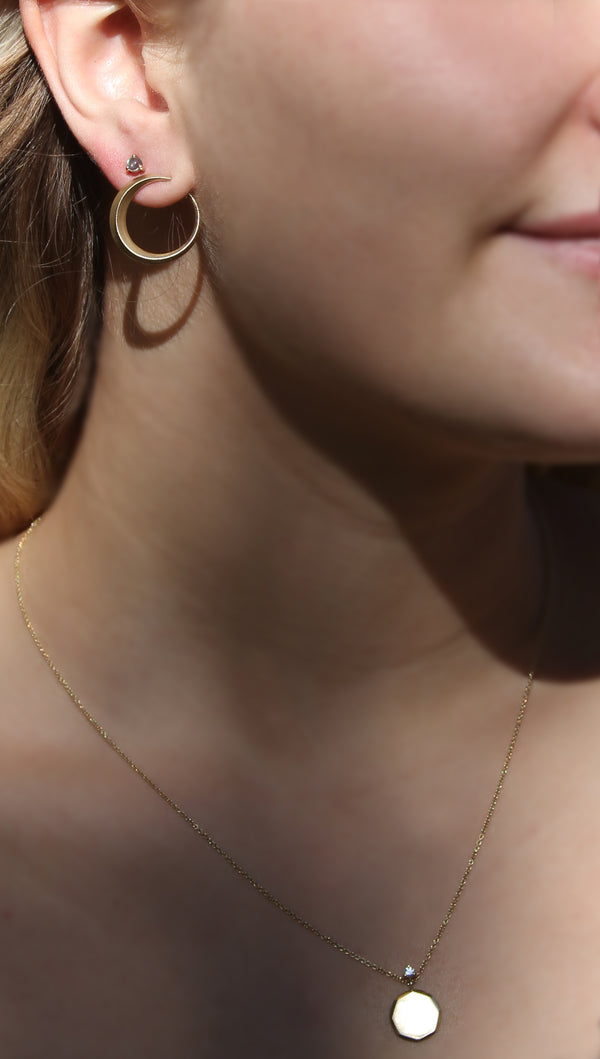 Faceted Round Medallion Necklace