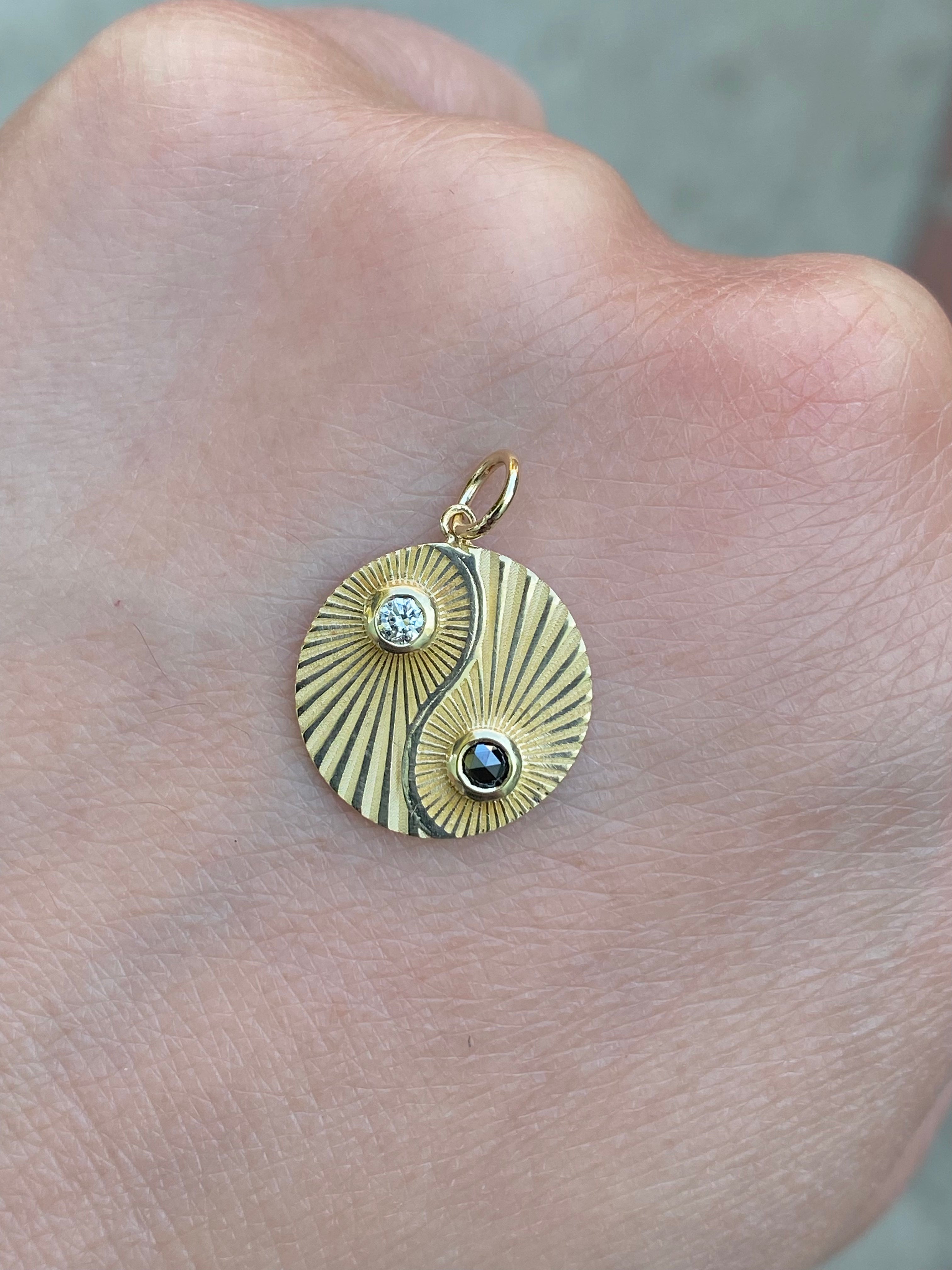 Yin Yang Light Charm - Diamonds